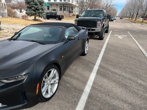 Used 2020 Chevrolet Camaro LT w/ RS Package RWD image 4