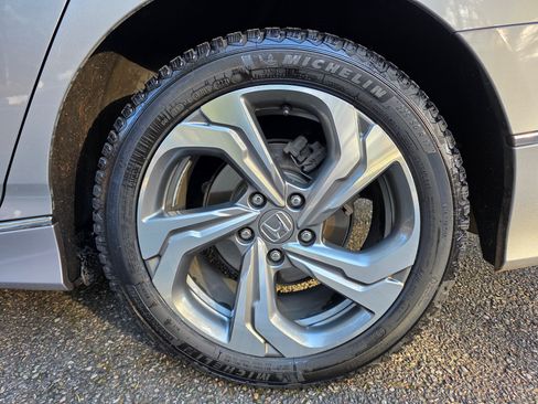 Used 2018 Honda Accord EX-L image 13