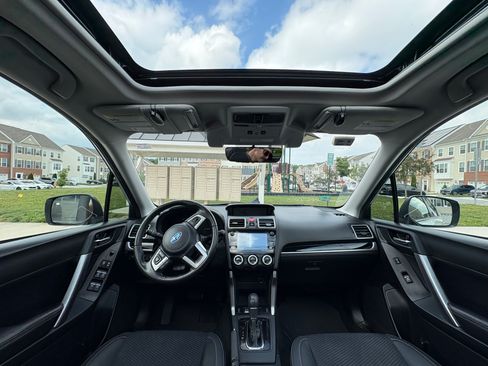 Used 2018 Subaru Forester 2.5i Premium w/ Popular Package #3B AWD/4WD image 5