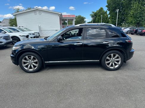 Used 2008 INFINITI FX35 AWD w/ Technology Pkg image 4