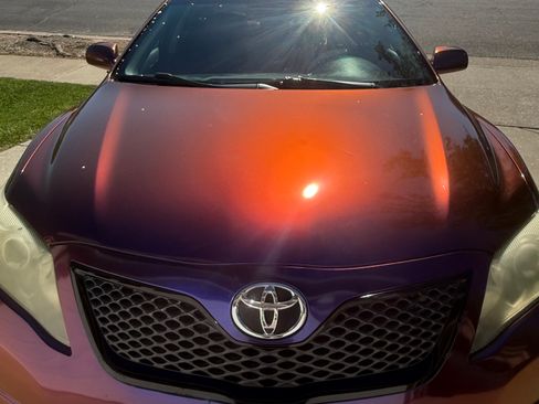Used 2011 Toyota Camry SE w/ SE Extra-Value Pkg #1 FWD image 8