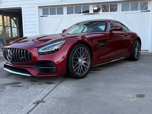 Used 2020 Mercedes-Benz AMG GT C image 4
