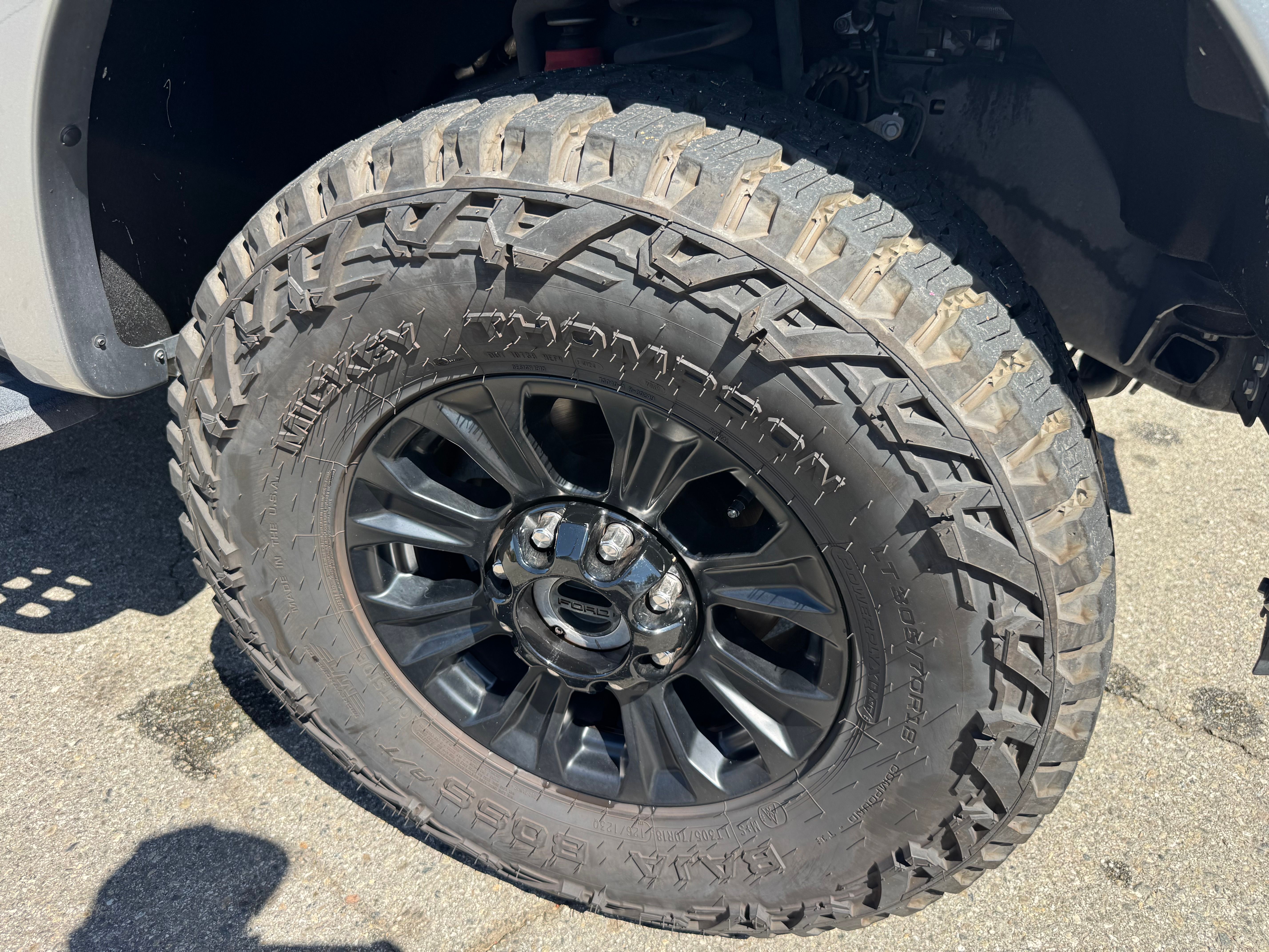 Used 2022 Ford F250 Lariat w/ Tremor Off-Road Package AWD/4WD image 19