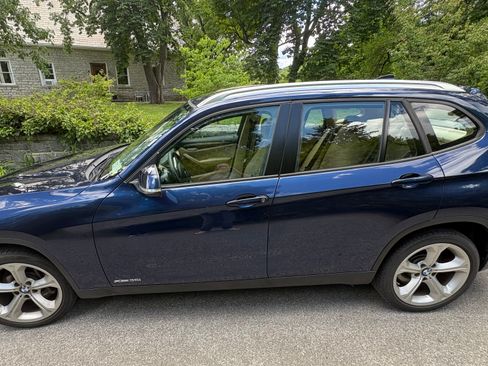 Used 2015 BMW X1 xDrive35i AWD/4WD image 2