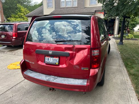 Used 2008 Dodge Grand Caravan SE image 4