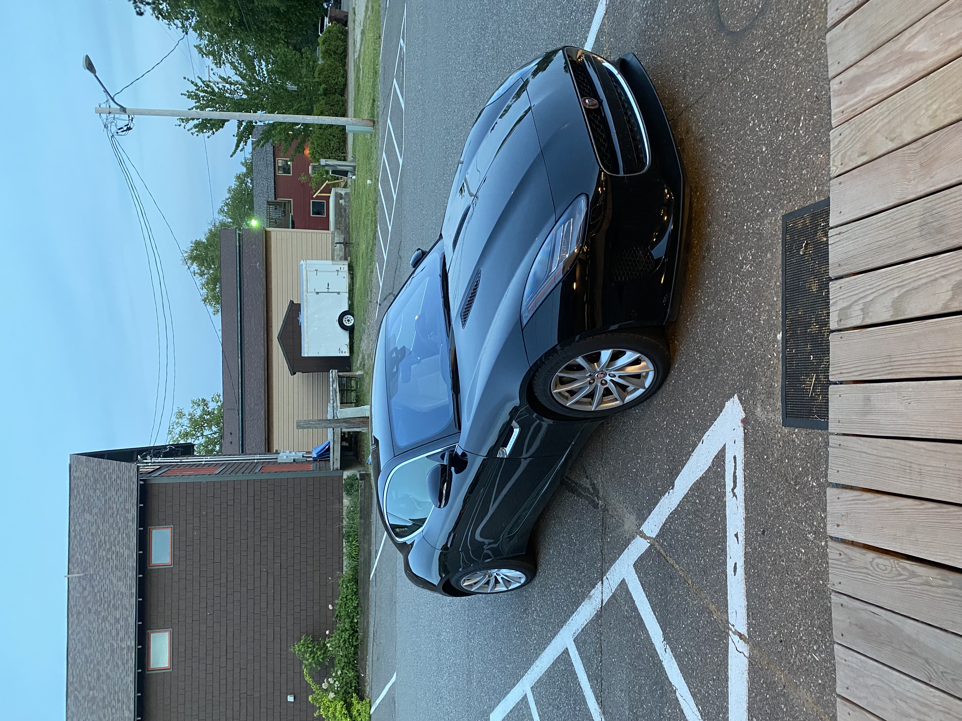 Used 2018 Jaguar F-TYPE Coupe RWD image 14