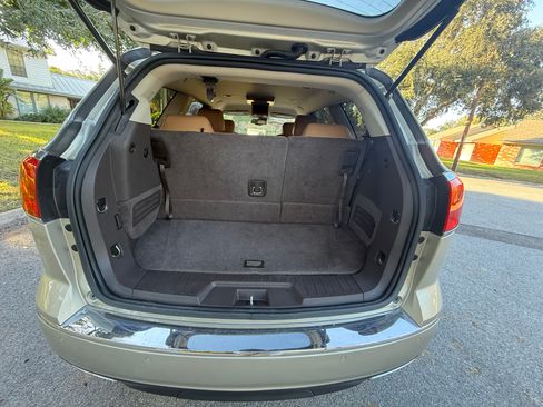 Used 2015 Buick Enclave Premium image 21