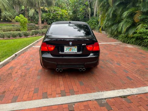 Used 2011 BMW M3 Sedan image 8