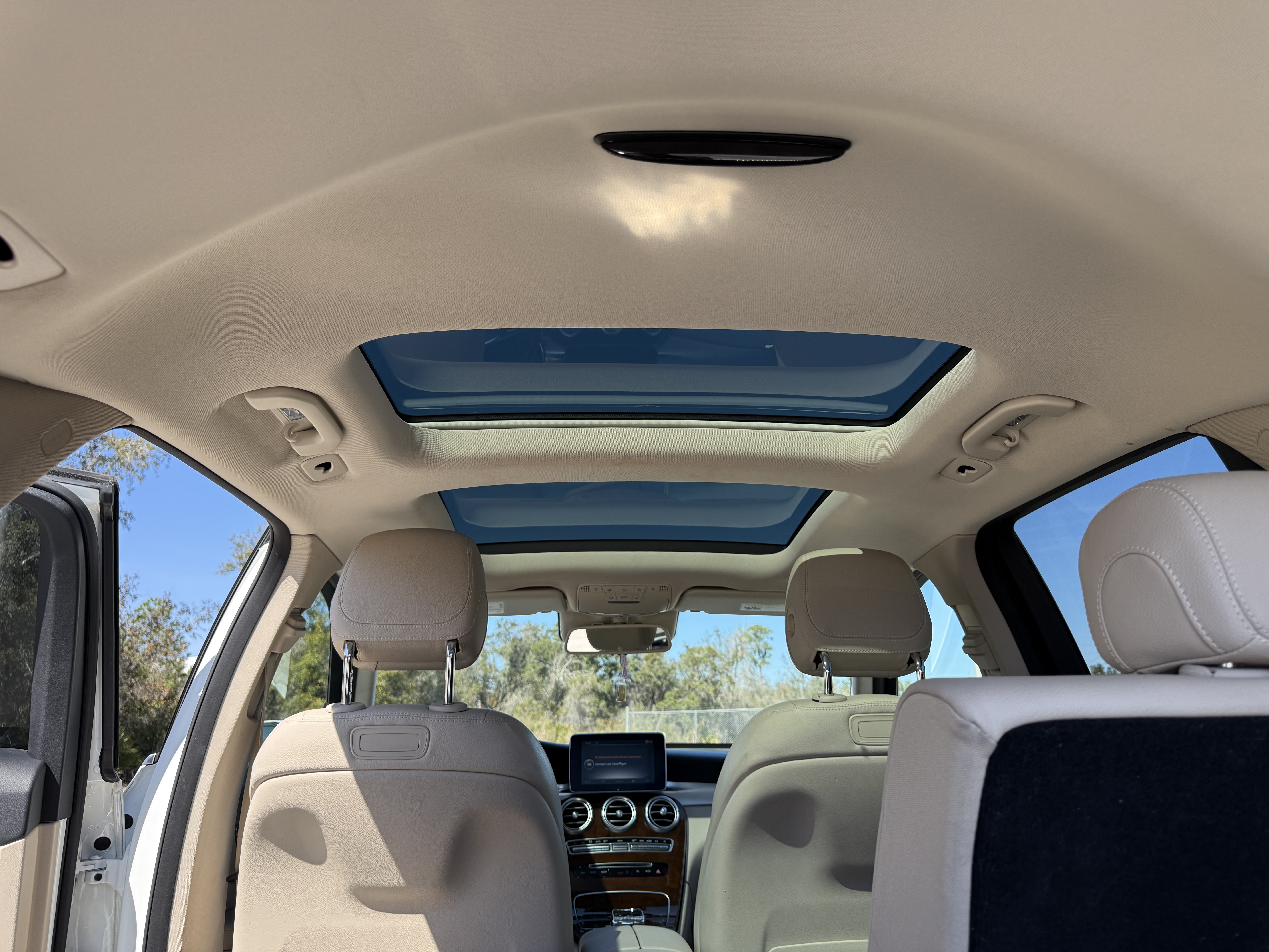 Used 2018 Mercedes-Benz GLC 300 image 10