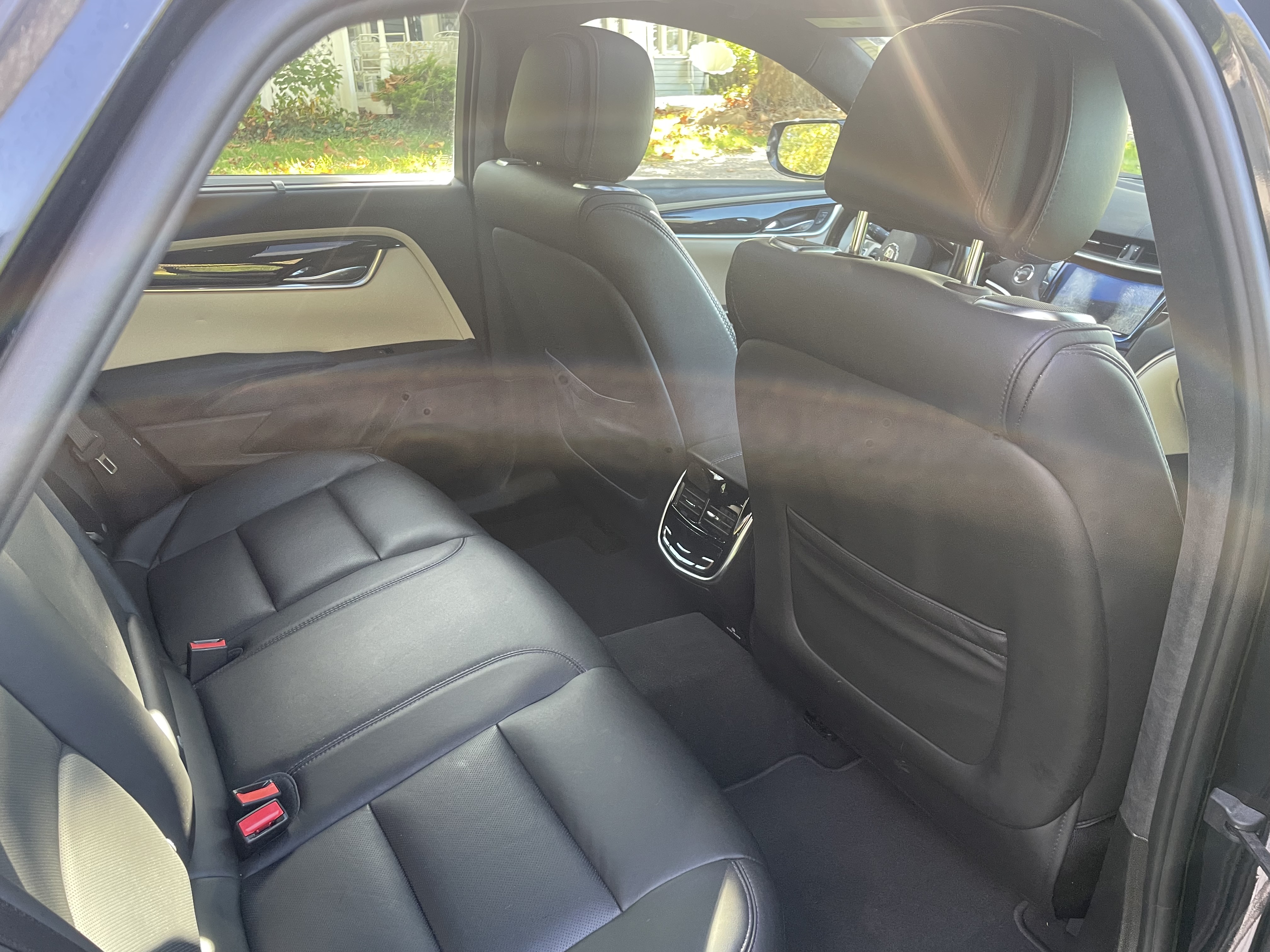 Used 2014 Cadillac XTS Platinum FWD image 6