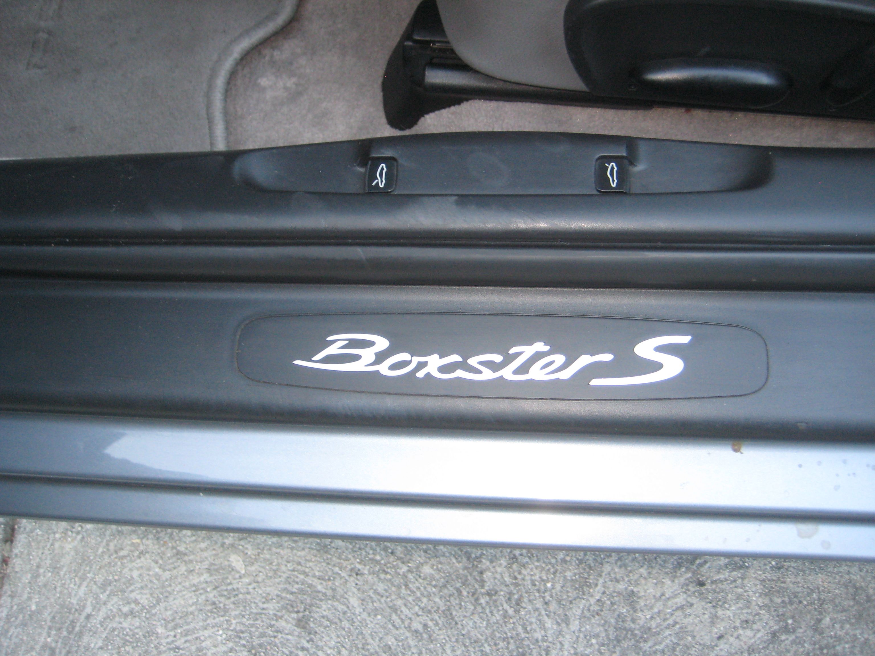 Used 2003 Porsche Boxster S RWD image 28
