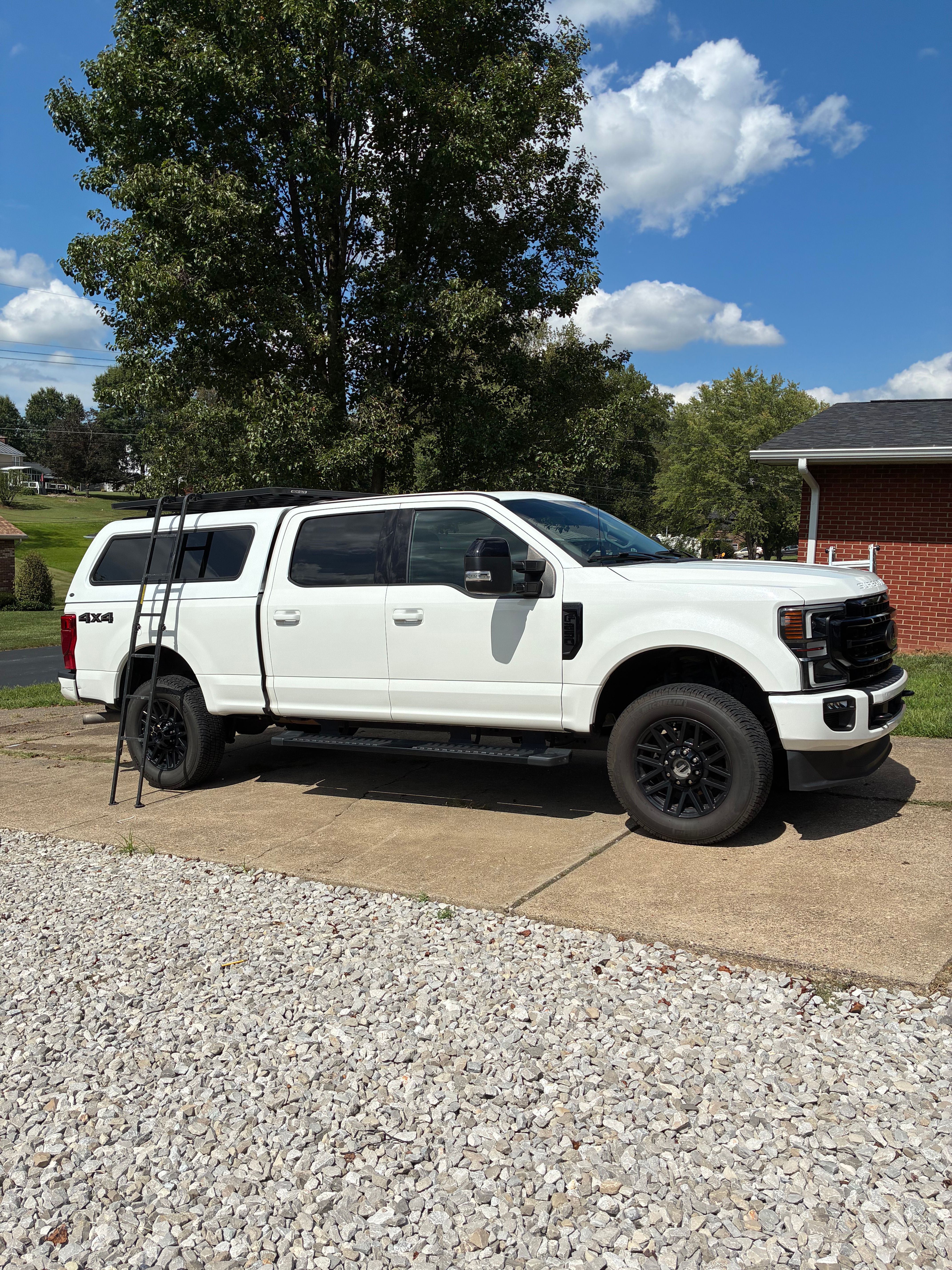 Used 2021 Ford F250 Lariat AWD/4WD image 1