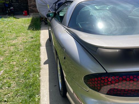 Used 2001 Pontiac Firebird Trans Am image 14