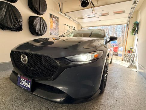 Used 2022 MAZDA MAZDA3 s image 2