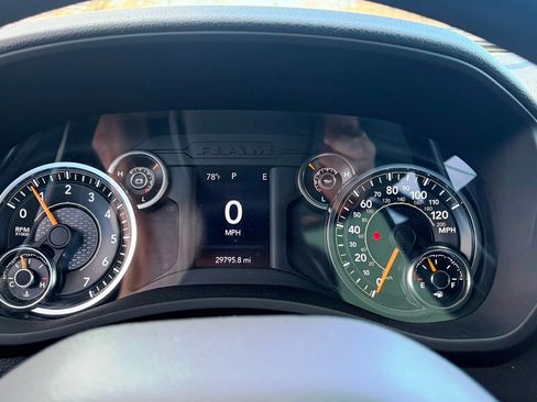 Used 2021 RAM 2500 Tradesman image 14