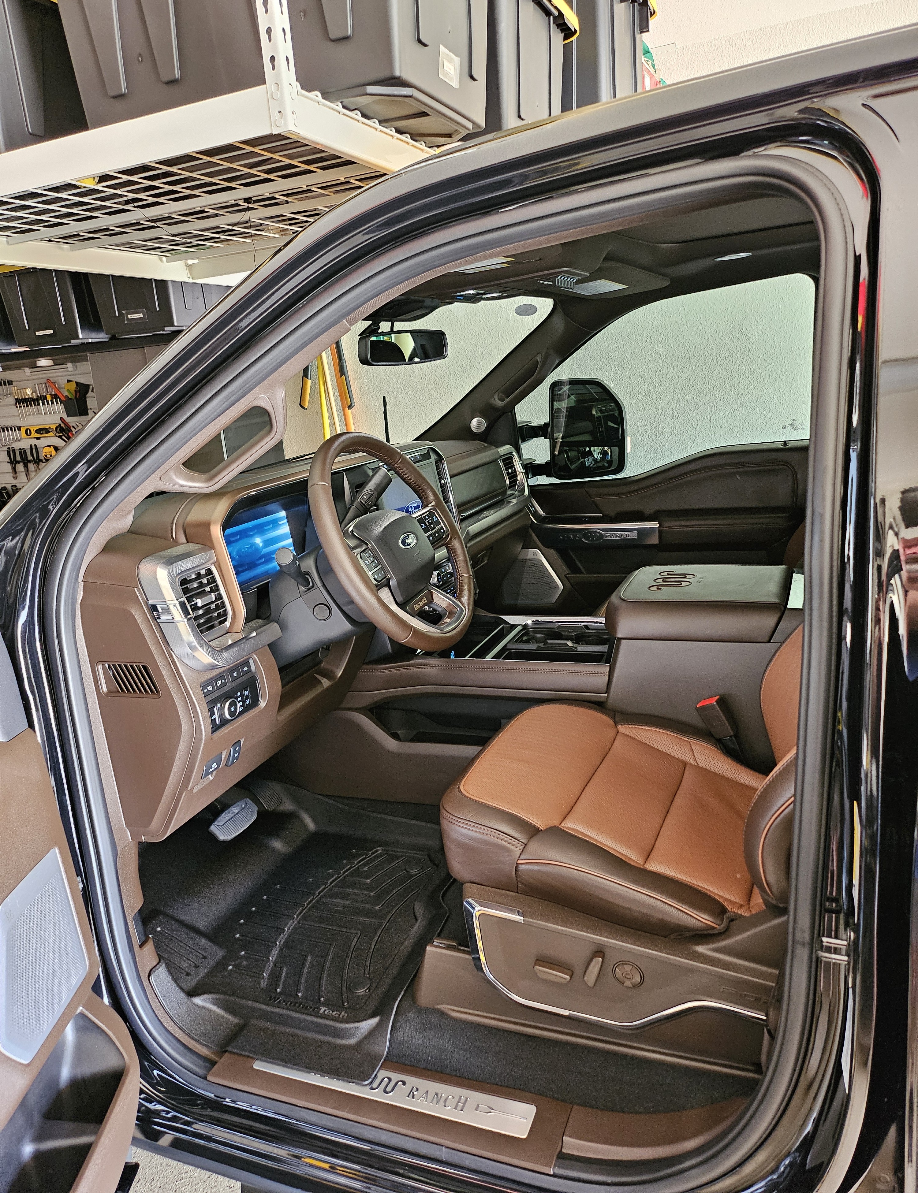 Used 2024 Ford F250 King Ranch w/ Chrome Package AWD/4WD image 15