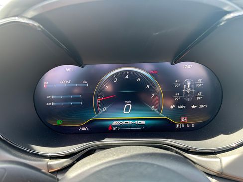 Used 2020 Mercedes-Benz AMG GT R image 28