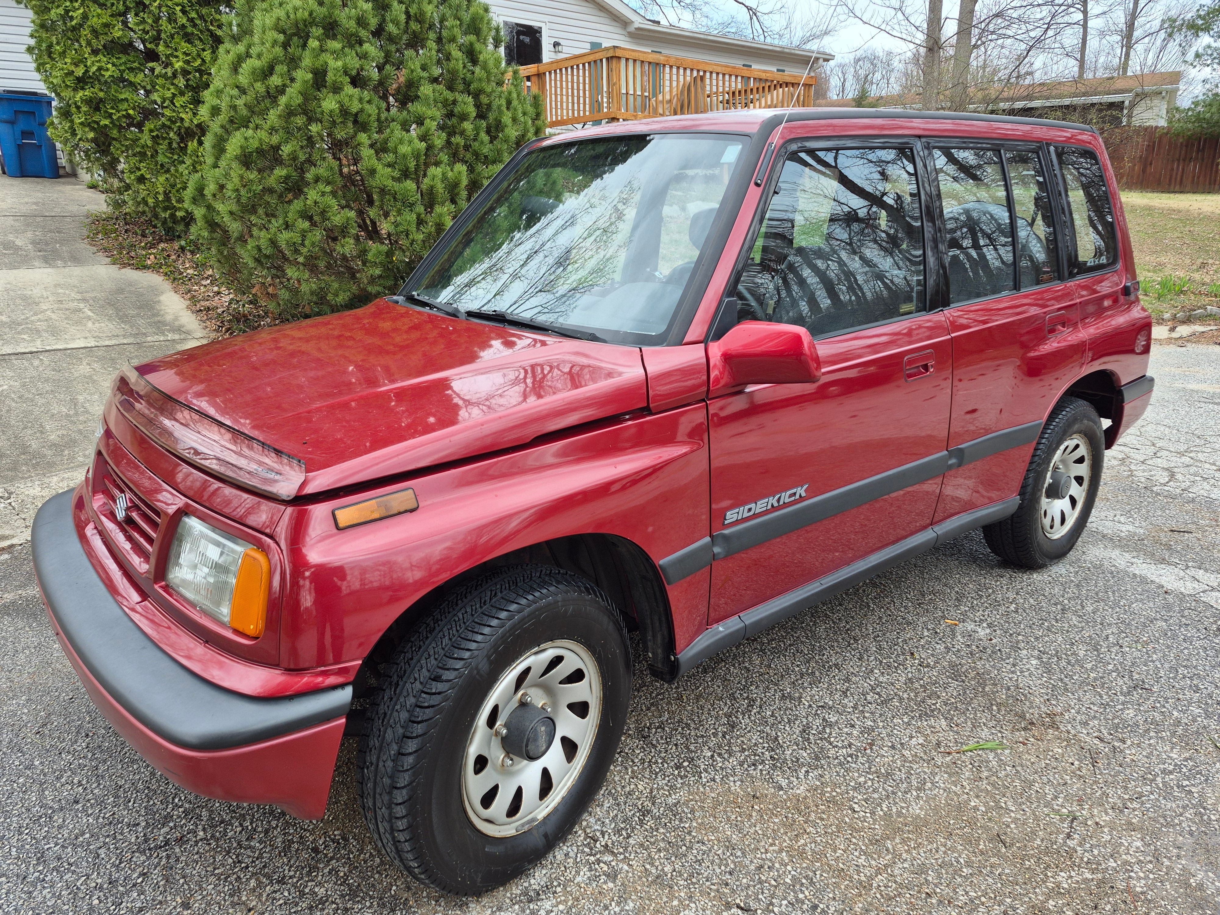 Used 1995 Suzuki Sidekick JX AWD/4WD image 1