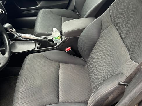 Used 2015 Honda Civic EX image 5