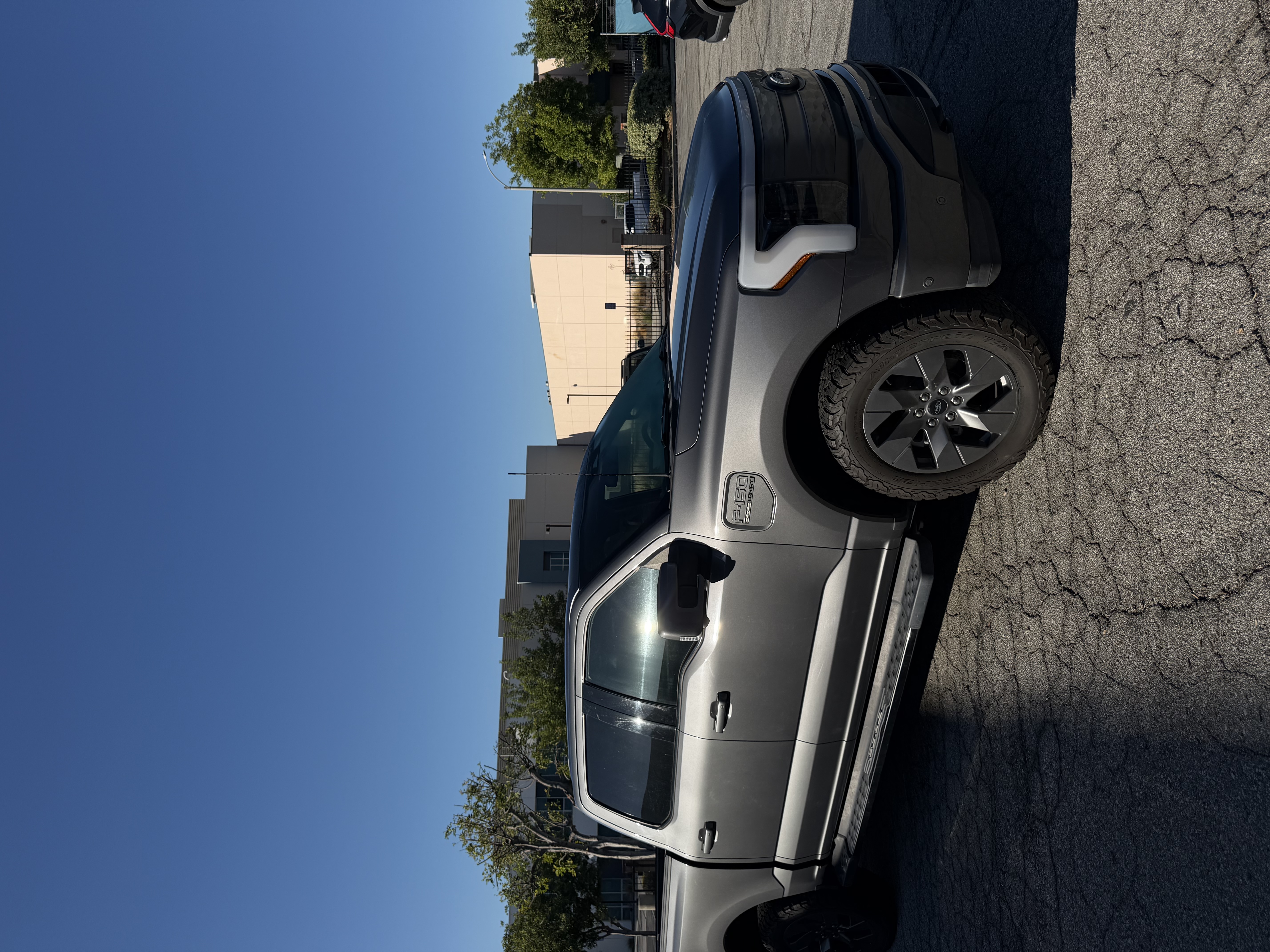 Used 2022 Ford F150 Lightning Lariat w/ Equipment Group 511A High AWD/4WD image 12
