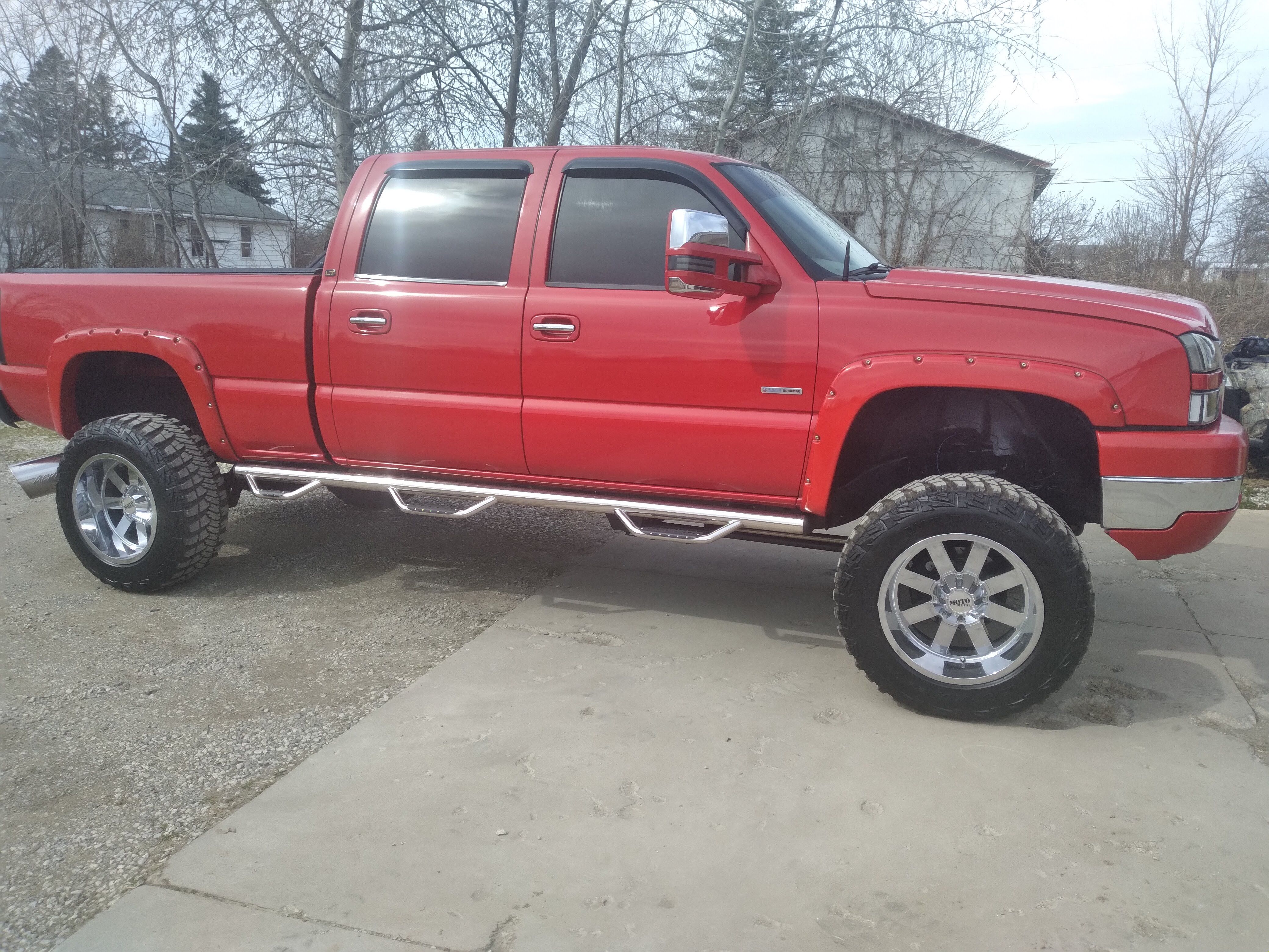 Used 2006 Chevrolet Silverado 2500 LT w/ Heavy-Duty Power Package AWD/4WD image 1