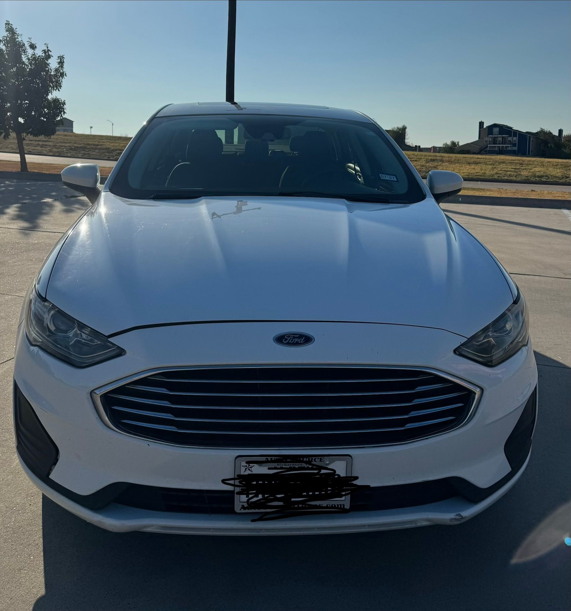 Used 2019 Ford Fusion SE FWD image 9
