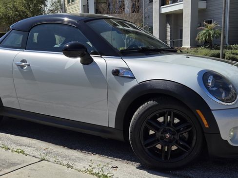 Used 2015 MINI Cooper Coupe S image 9