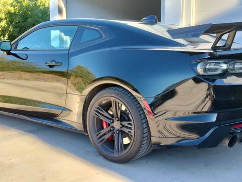 Used 2023 Chevrolet Camaro ZL1 image 5