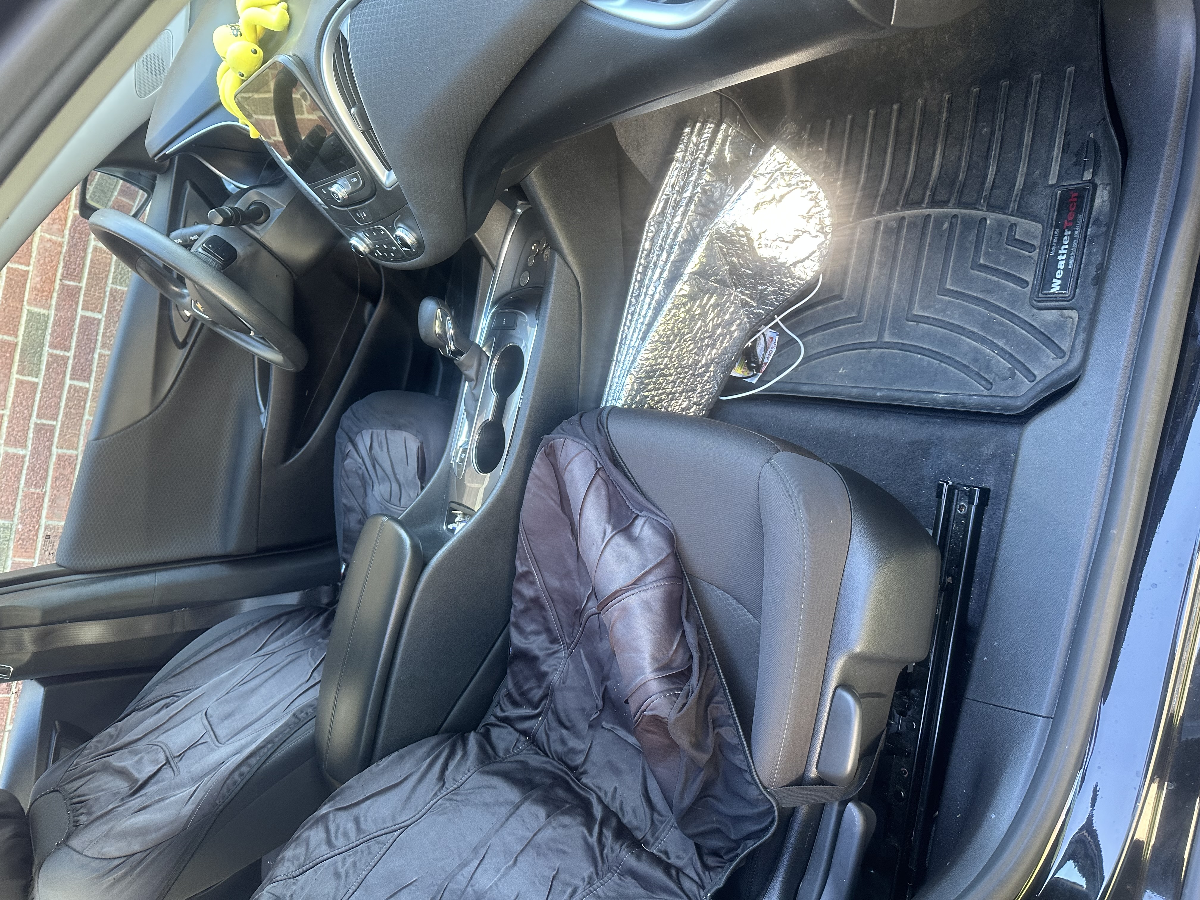 Used 2022 Chevrolet Malibu LT FWD image 21