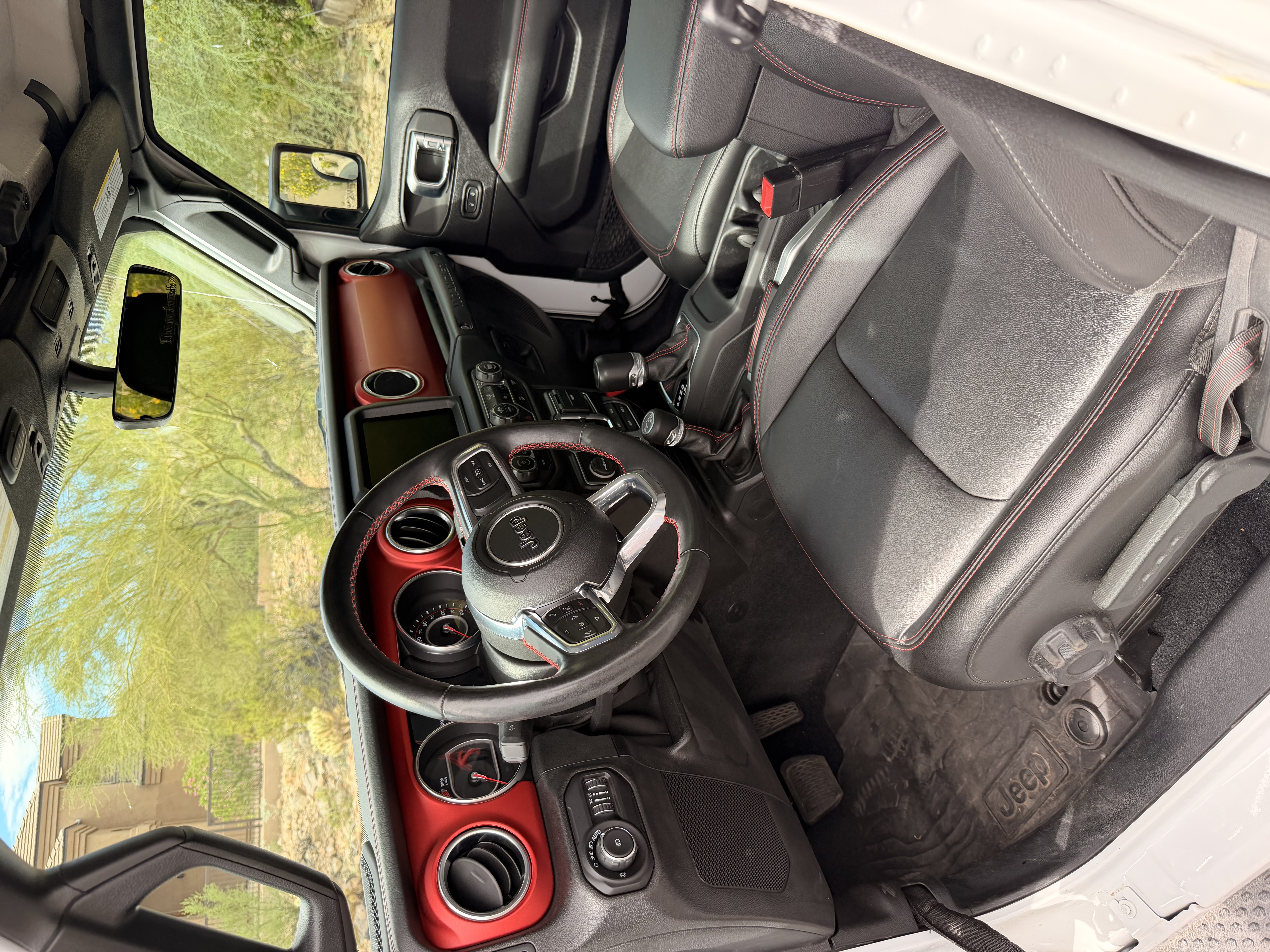 Used 2020 Jeep Wrangler Unlimited Rubicon AWD/4WD image 16