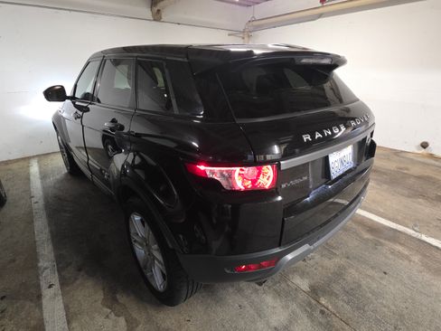 Used 2015 Land Rover Range Rover Evoque Pure Premium image 8