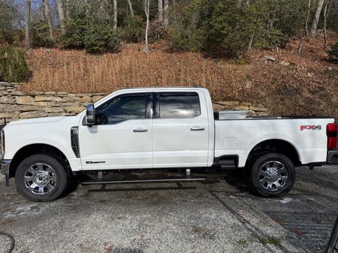 Used 2024 Ford F350 King Ranch w/ Chrome Package image 1