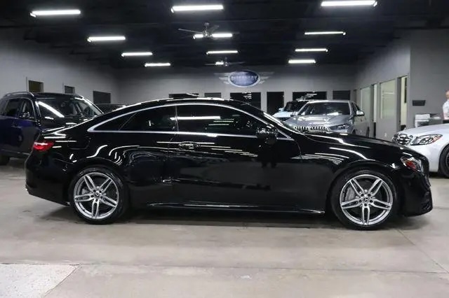 Used 2018 Mercedes-Benz E 400 4MATIC Coupe image 10