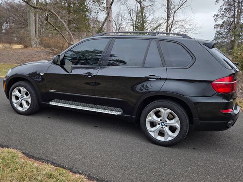 Used 2011 BMW X5 xDrive50i image 8