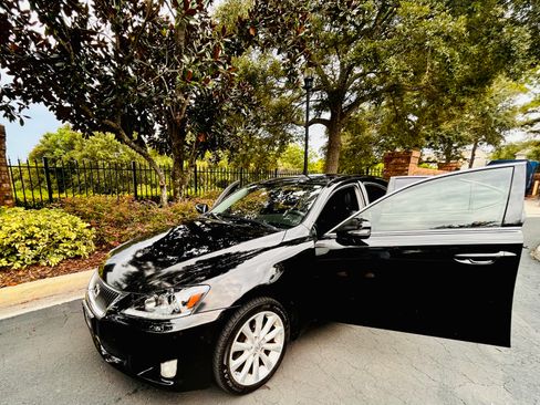 Used 2010 Lexus IS 250 AWD w/ Luxury Plus Value Edition image 5