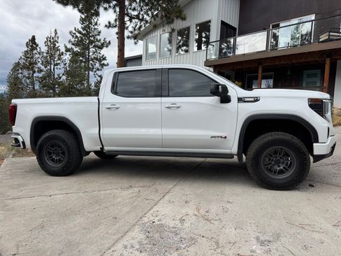 Used 2023 GMC Sierra 1500 AT4 w/ AT4 Premium Package image 6