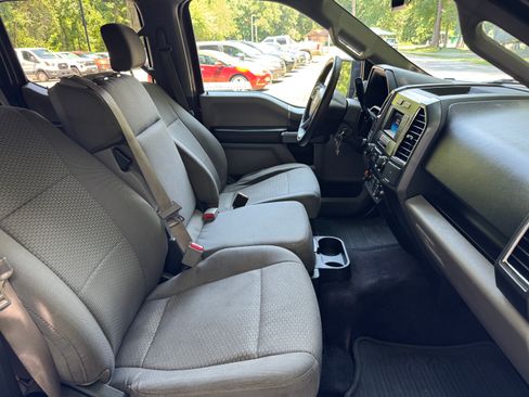Used 2015 Ford F150 XLT w/ Equipment Group 301A Mid AWD/4WD image 19