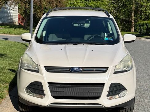 Used 2014 Ford Escape SE w/ Equipment Group 201A AWD/4WD image 1