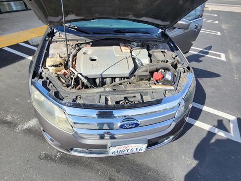 Used 2012 Ford Fusion Hybrid Sedan 4D image 9
