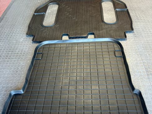 Used 2016 Tesla Model X 90D image 23