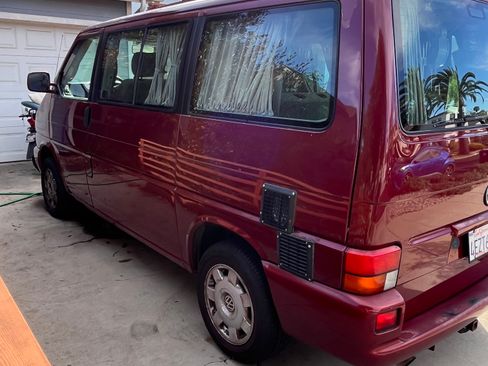 Used 1999 Volkswagen Eurovan MV FWD image 5