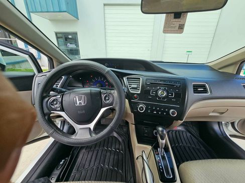 Used 2014 Honda Civic LX image 11