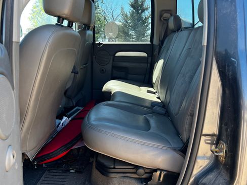 Used 2004 Dodge Ram 2500 Truck SLT w/ Trailer Tow Group image 12