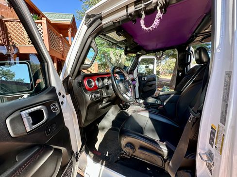 Used 2022 Jeep Gladiator Rubicon w/ Trailer Tow Package image 13