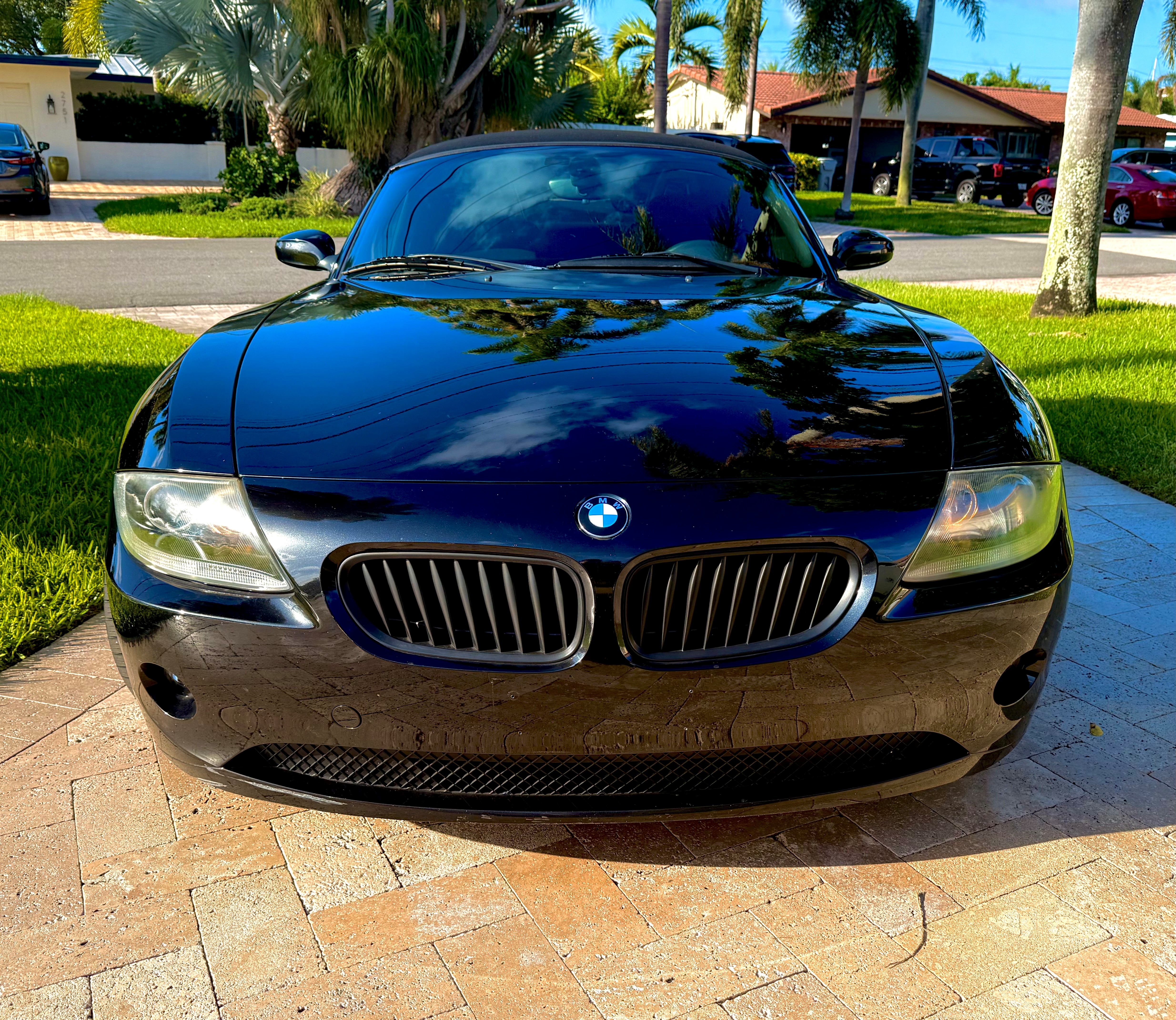 Used 2005 BMW Z4 2.5i RWD image 5