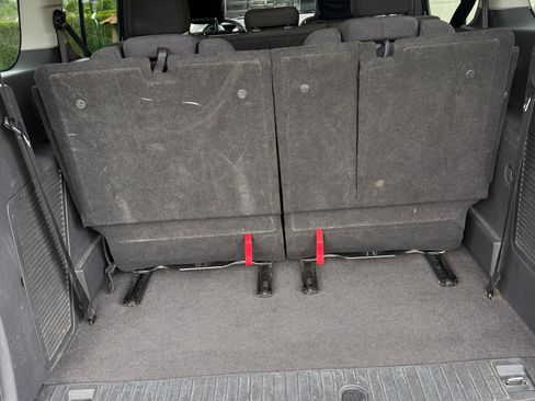 Used 2015 Ford Transit Connect XLT FWD image 9