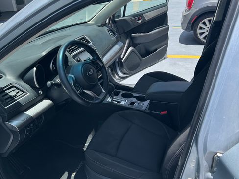 Used 2018 Subaru Legacy 2.5i Premium AWD/4WD image 8