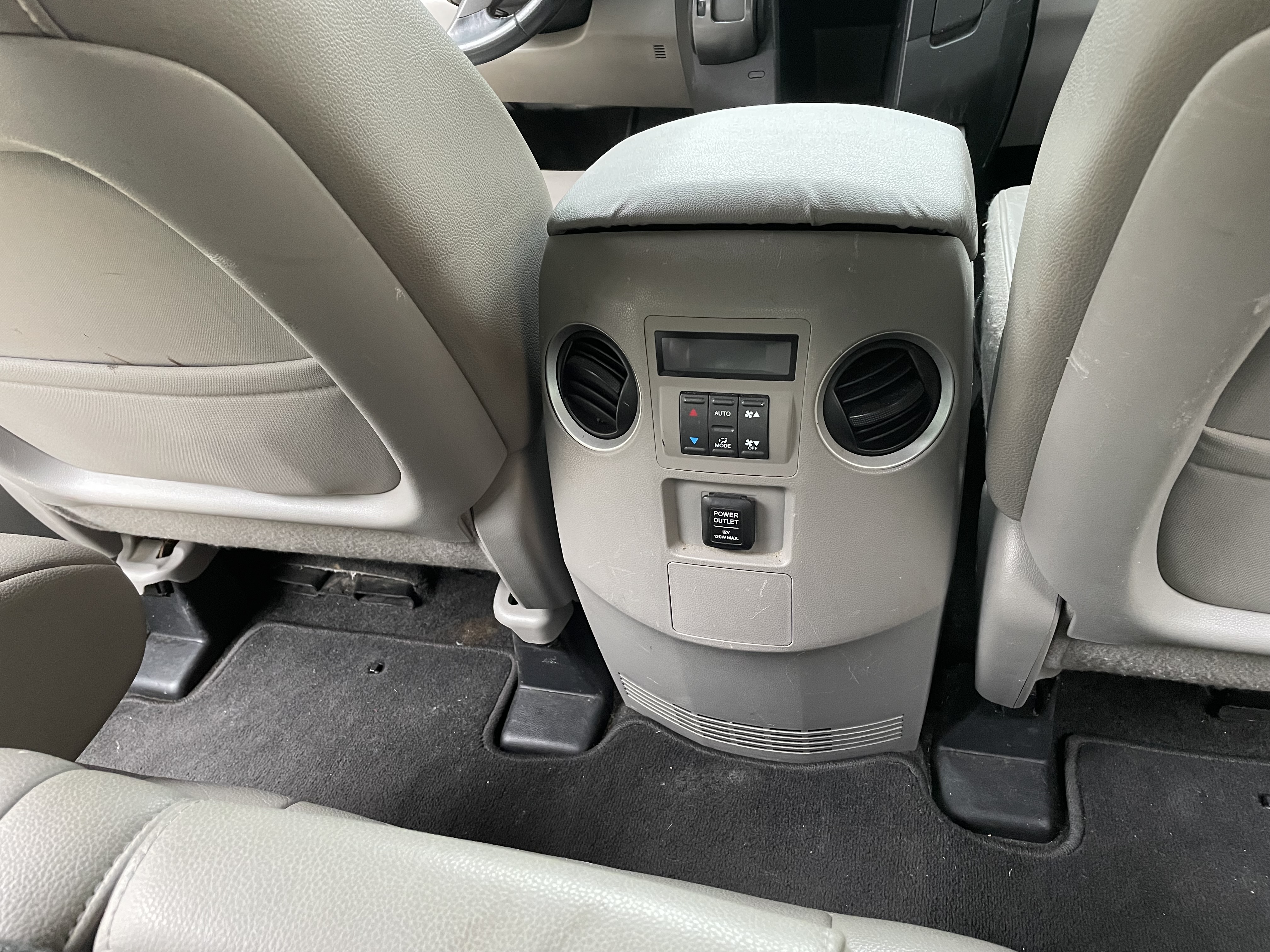 Used 2012 Honda Pilot EX-L image 11