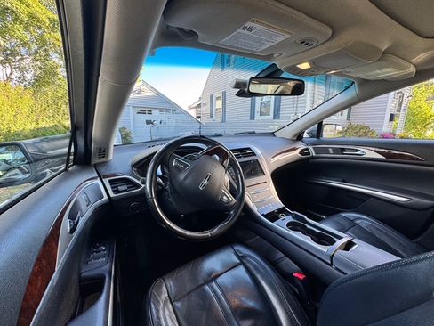 Used 2015 Lincoln MKZ Hybrid w/ Equipment Group 202A Reserve image 10