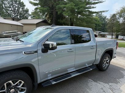 Used 2024 GMC Sierra 1500 SLE w/ Preferred Package